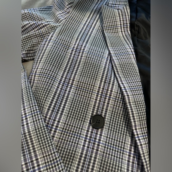 Purple Plaid Oversized Blazer - Picture 2 of 3